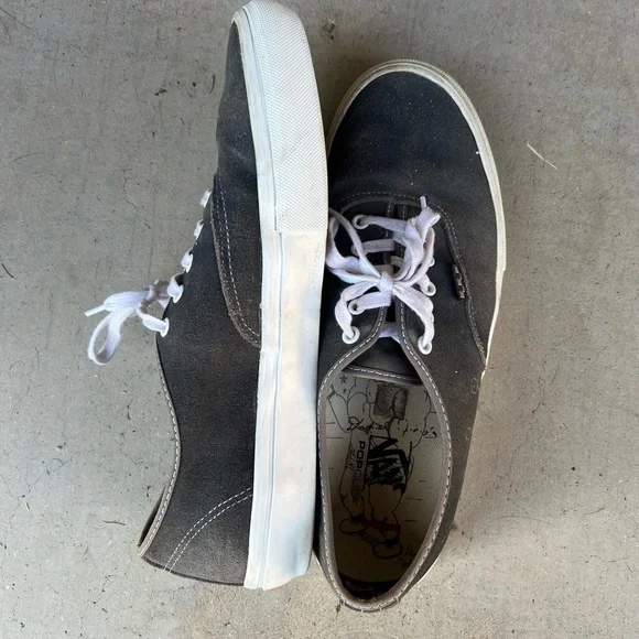 Vans Daniel Johnston “Hi, How are you?” Special Edition Men's Gray Sneakers - Picture 3 of 4